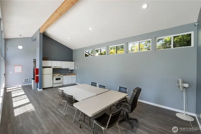 $357,450 | 13235 12th Avenue Southwest, Unit 733, Burien, WA 98146