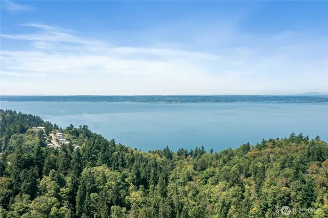 $357,450 | 13235 12th Avenue Southwest, Unit 733, Burien, WA 98146