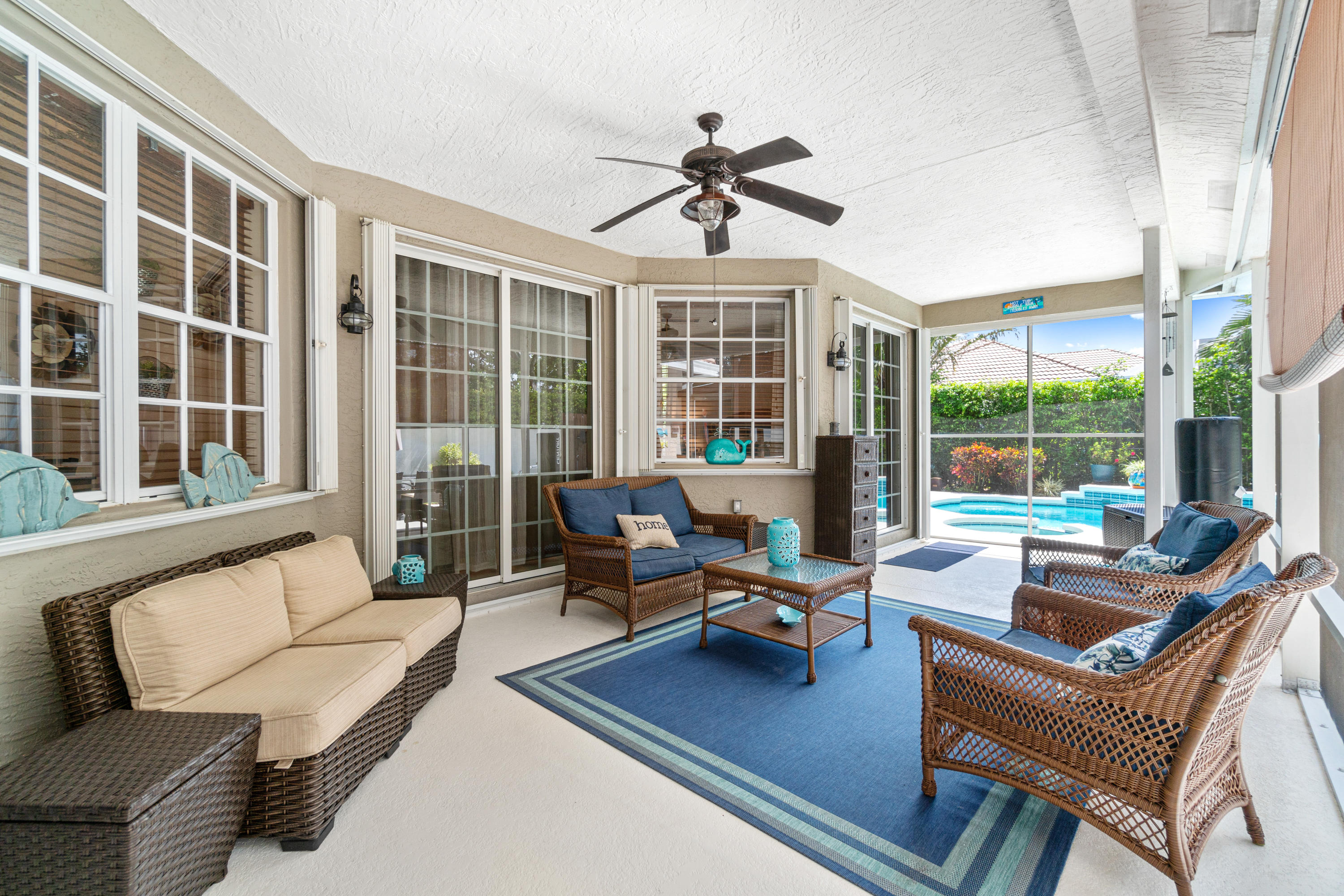 9611 Aloe Road Boynton Beach, FL 33436 - Photo 19 of 38 Screened in Patio