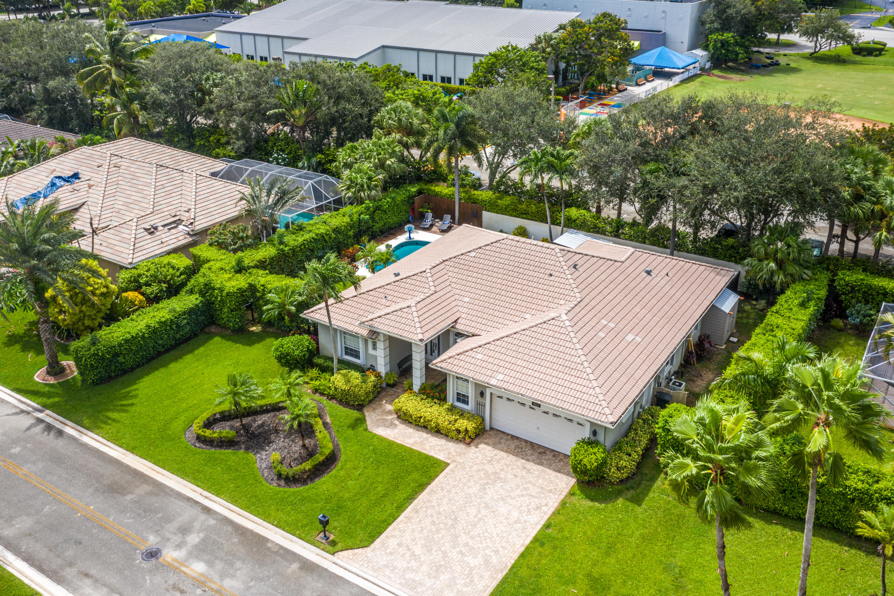9611 Aloe Road Boynton Beach, FL 33436 - Photo 28 of 38 Aerial