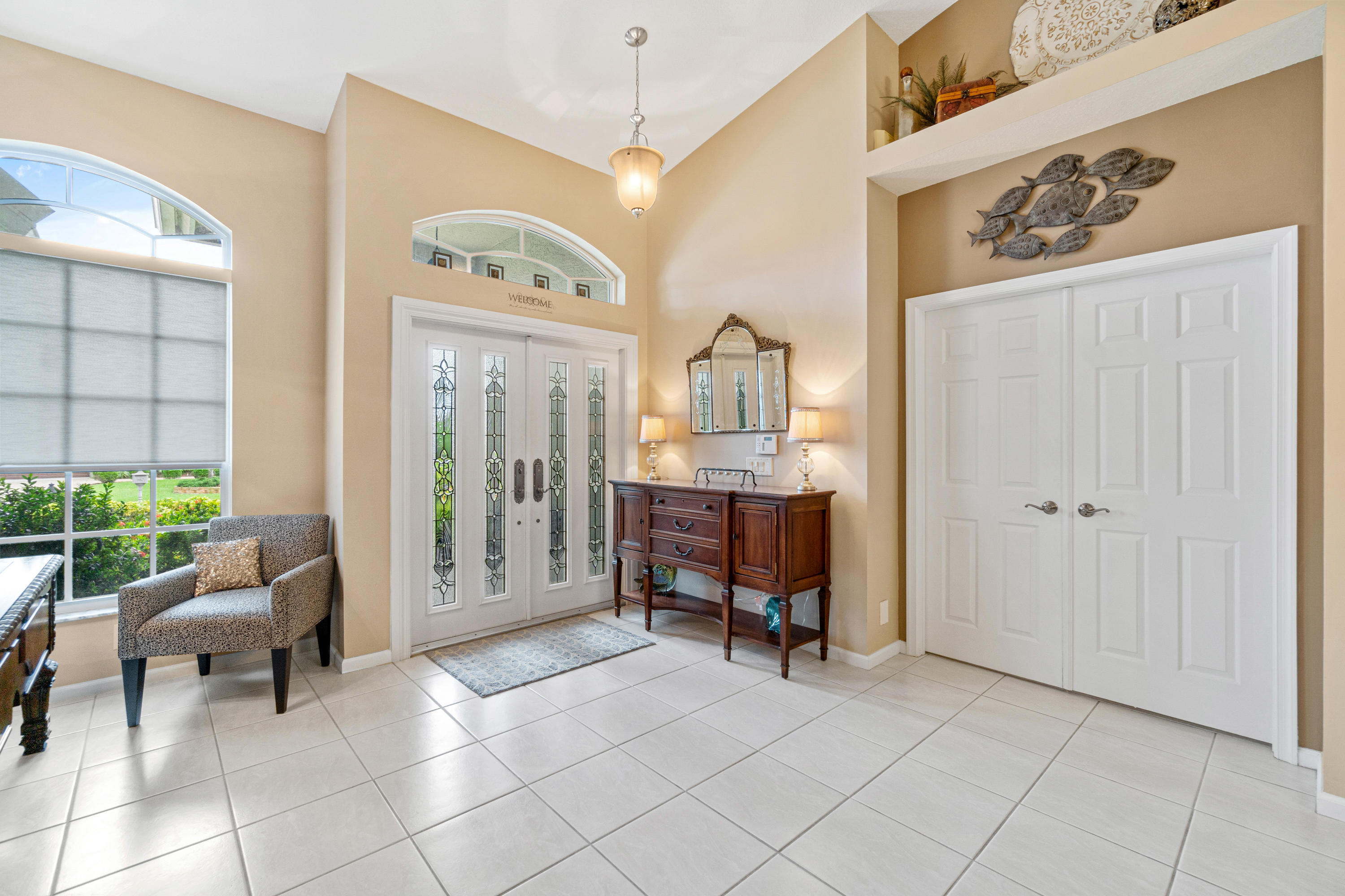 9611 Aloe Road Boynton Beach, FL 33436 - Photo 3 of 38 Entry to home