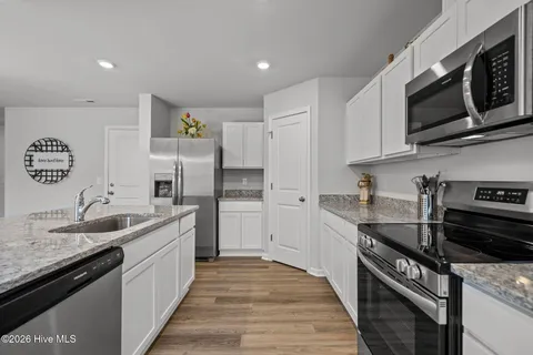 $319,000 | 1427 New Sun Drive Southeast, Bolivia, NC 28422