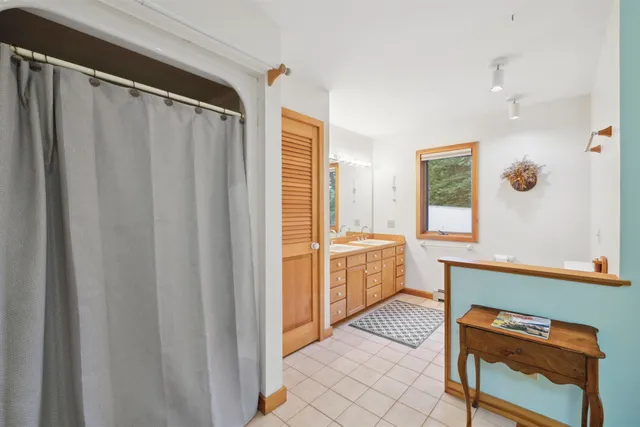 $599,900 | 263 Old Post Road, Newbury, NH 03255