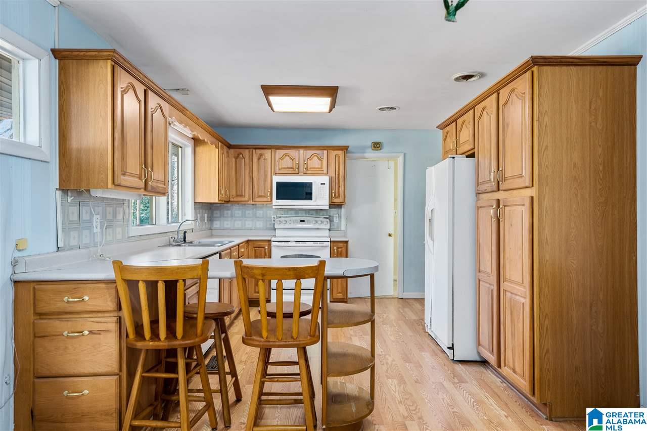 1621 4th Way Northwest Center Point, AL 35215 - Photo 7 of 19