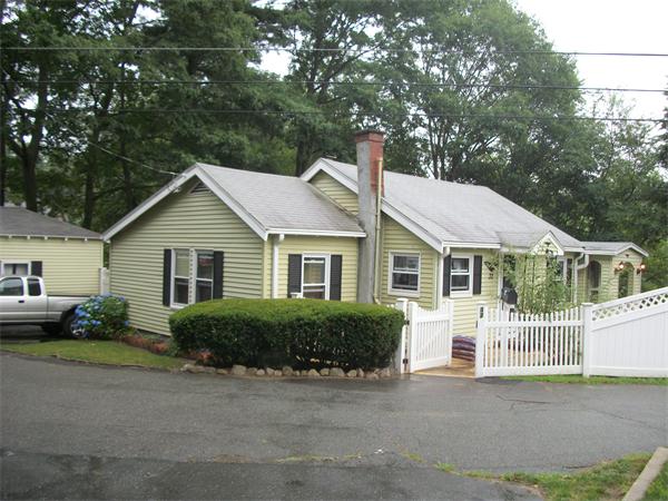 32 Mayfair Road Peabody, MA 01960 - Photo 1 of 27 Gallery Image 1