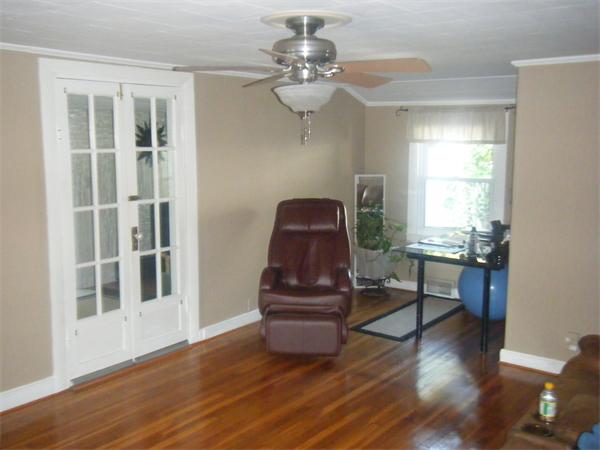 32 Mayfair Road Peabody, MA 01960 - Photo 10 of 27 Gallery Image 10