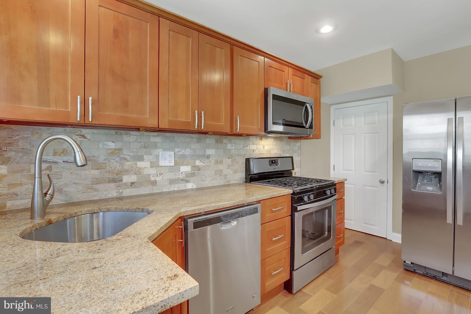 850 Benninghaus Road Baltimore, MD 21212 - Photo 3 of 23 Kitchen