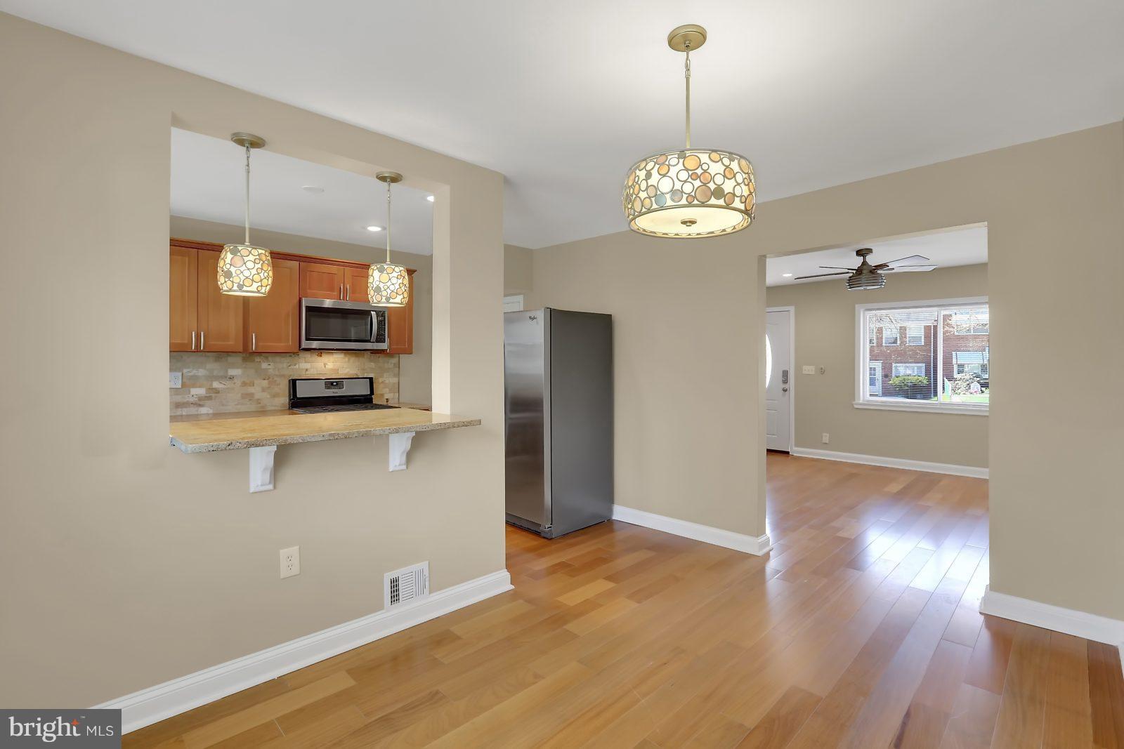 850 Benninghaus Road Baltimore, MD 21212 - Photo 6 of 23 Dining Room
