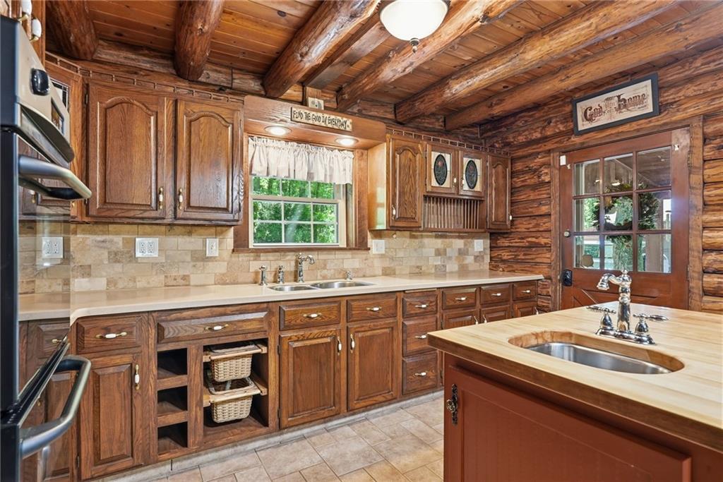 194 Foster Road Beaver Falls, PA 15010 - Photo 21 of 50