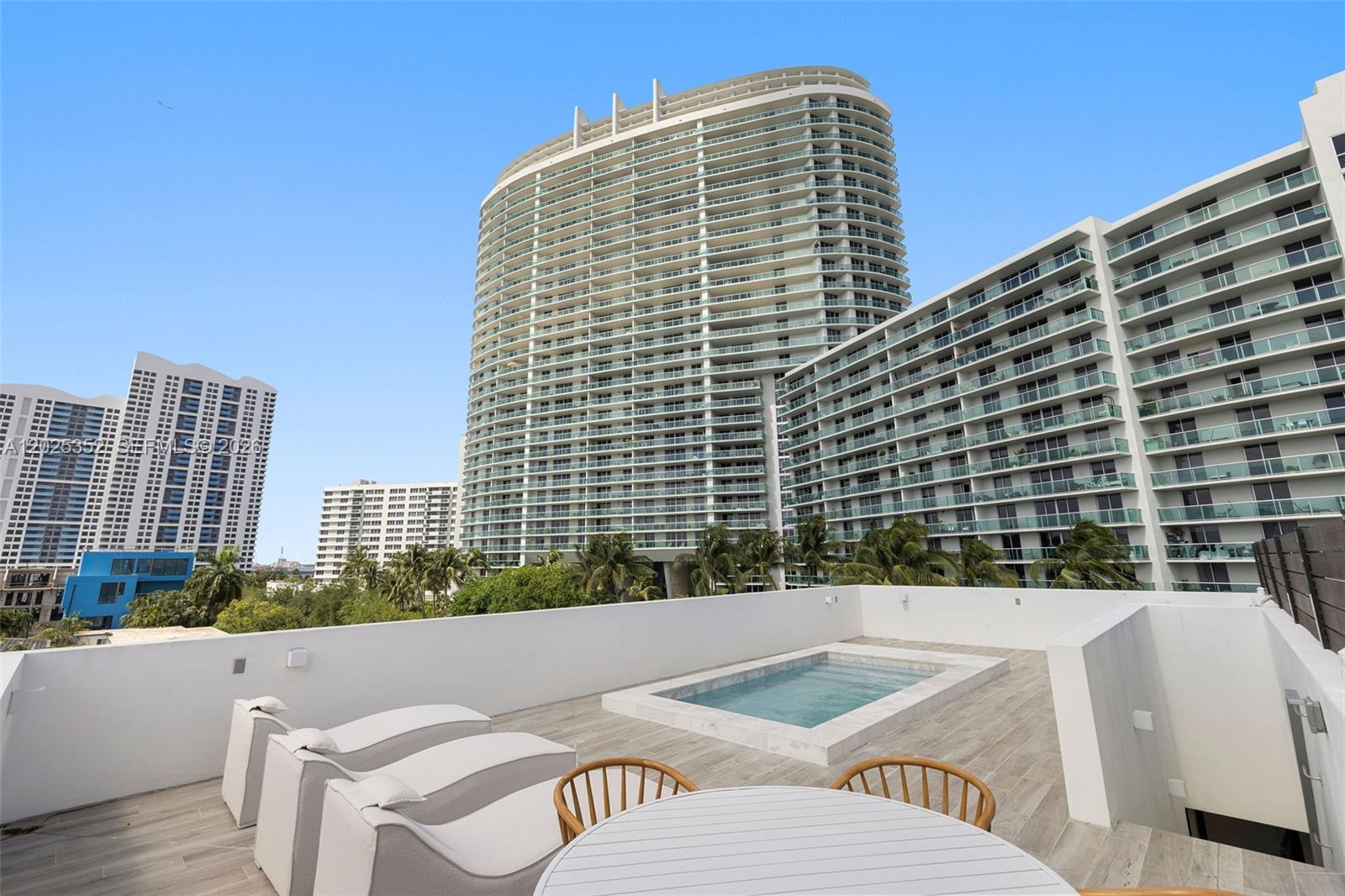 1525 Bay Road Miami Beach, FL 33139 - Photo 32 of 45 Rooftop