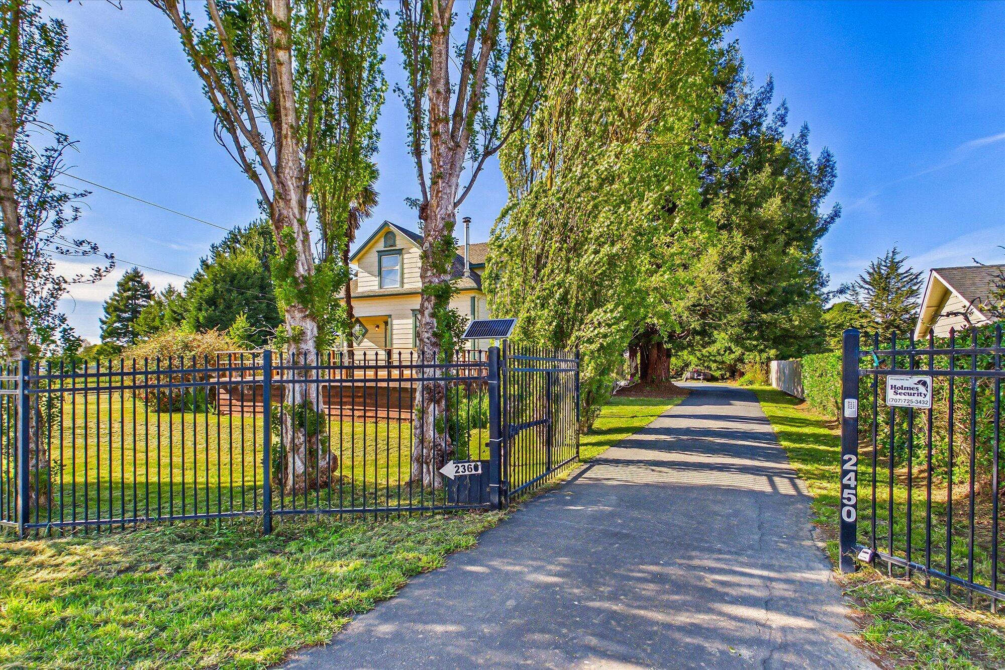 2450 Kenmar Road Fortuna, CA 95540 - Photo 3 of 54