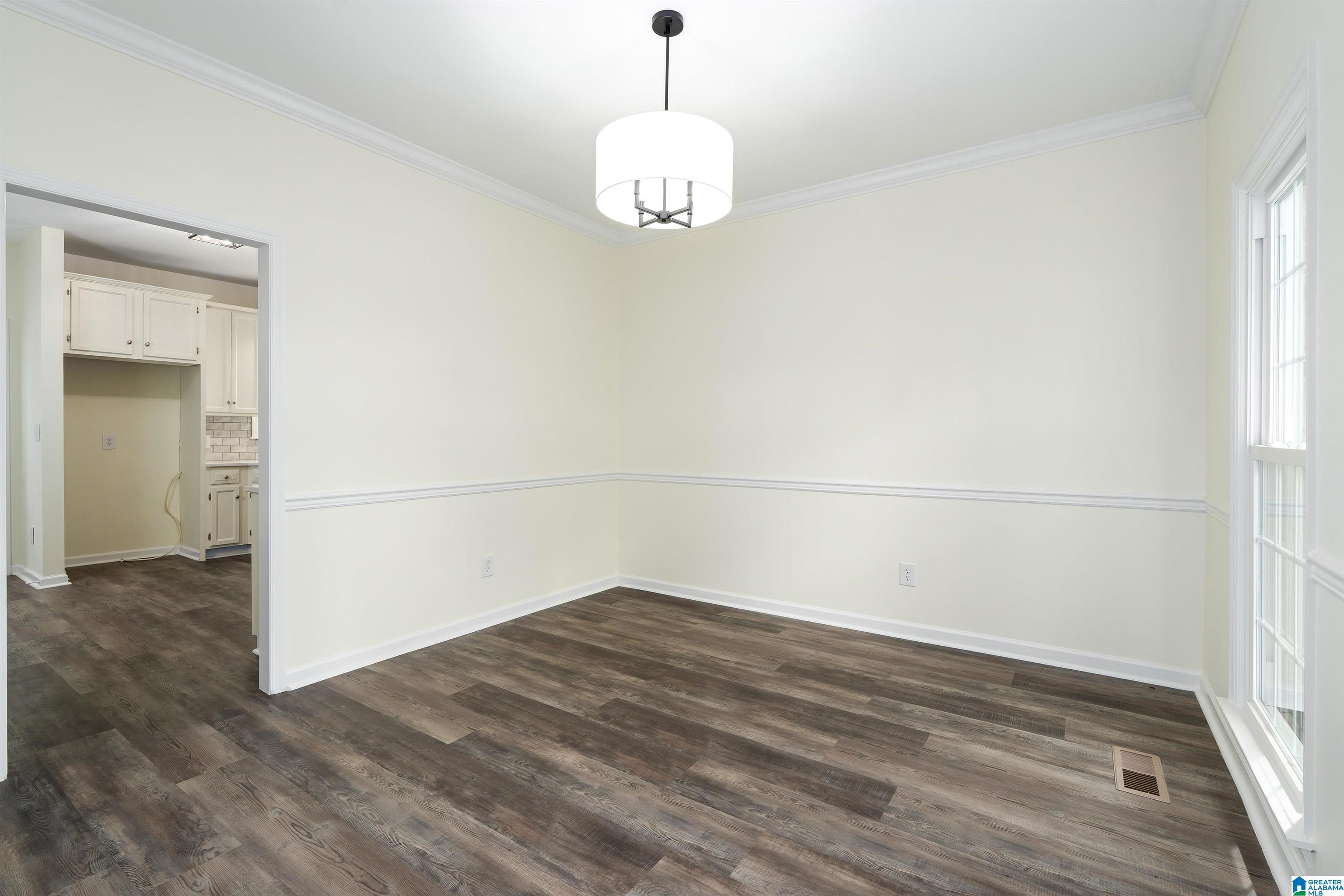 2013 Little Ridge Circle Birmingham, AL 35242 - Photo 16 of 31
