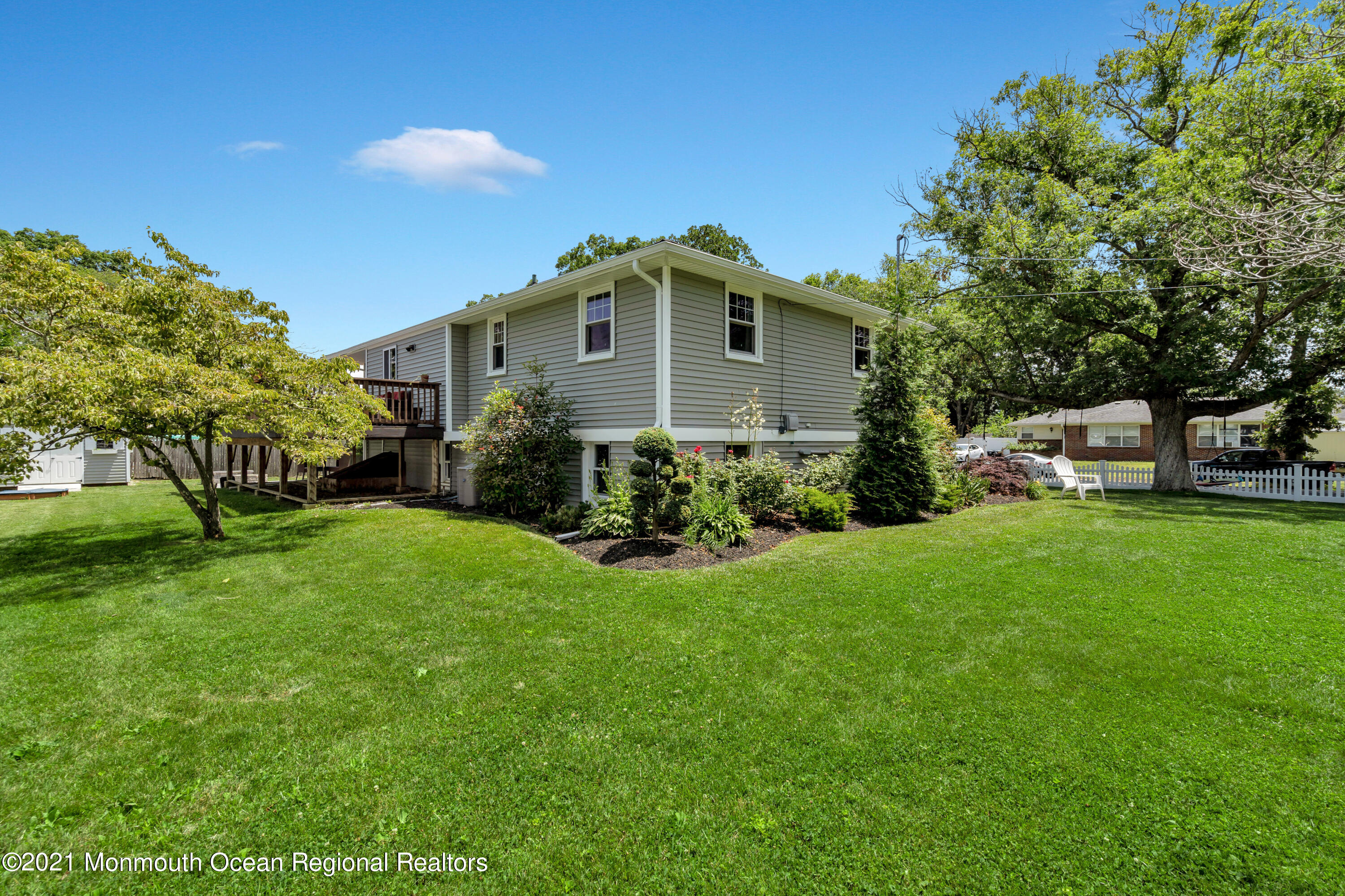 331 Sudbury Road Point Pleasant, NJ 08742 - Photo 11 of 41 027_dsc05029-1