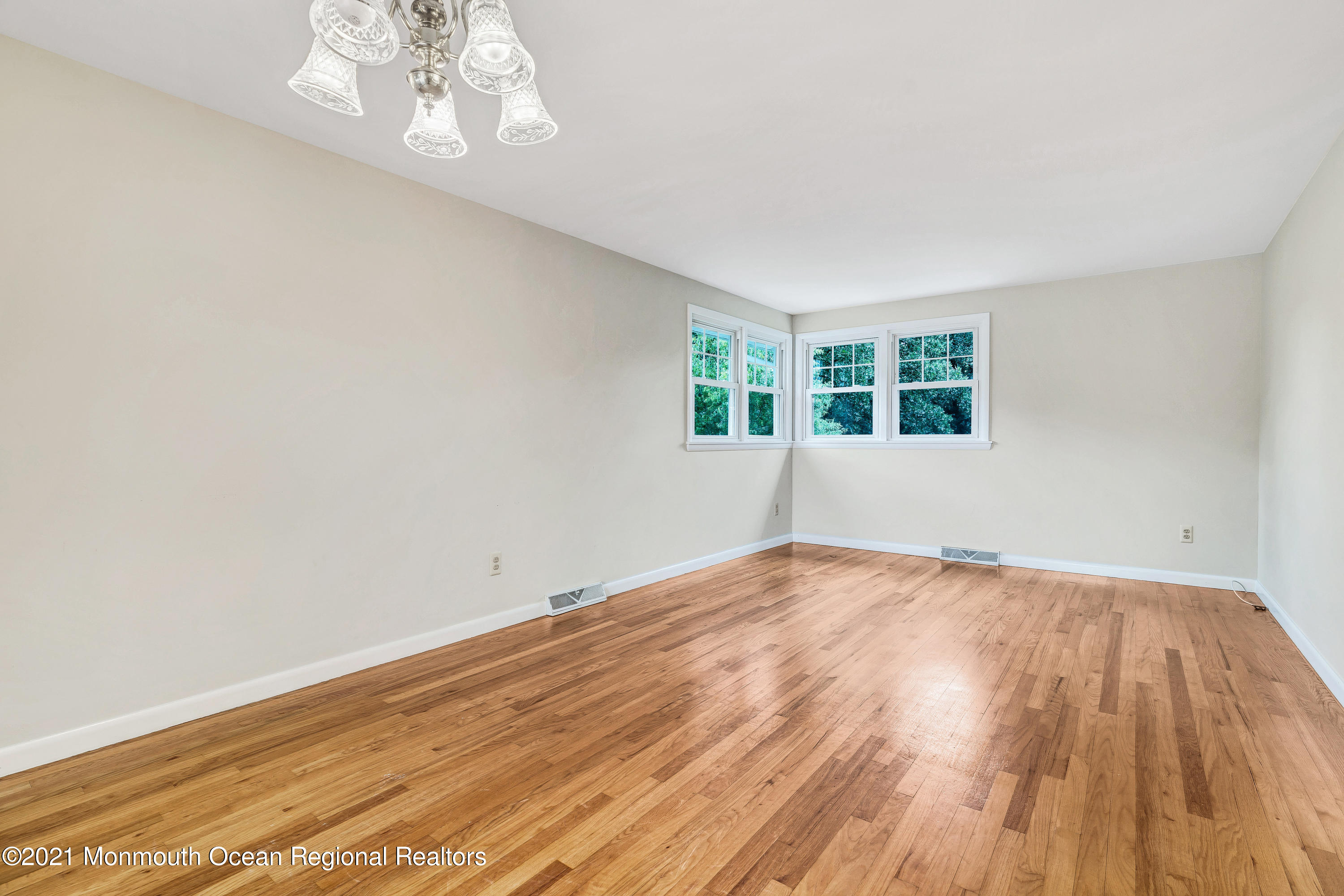 331 Sudbury Road Point Pleasant, NJ 08742 - Photo 19 of 41 023_dsc06812