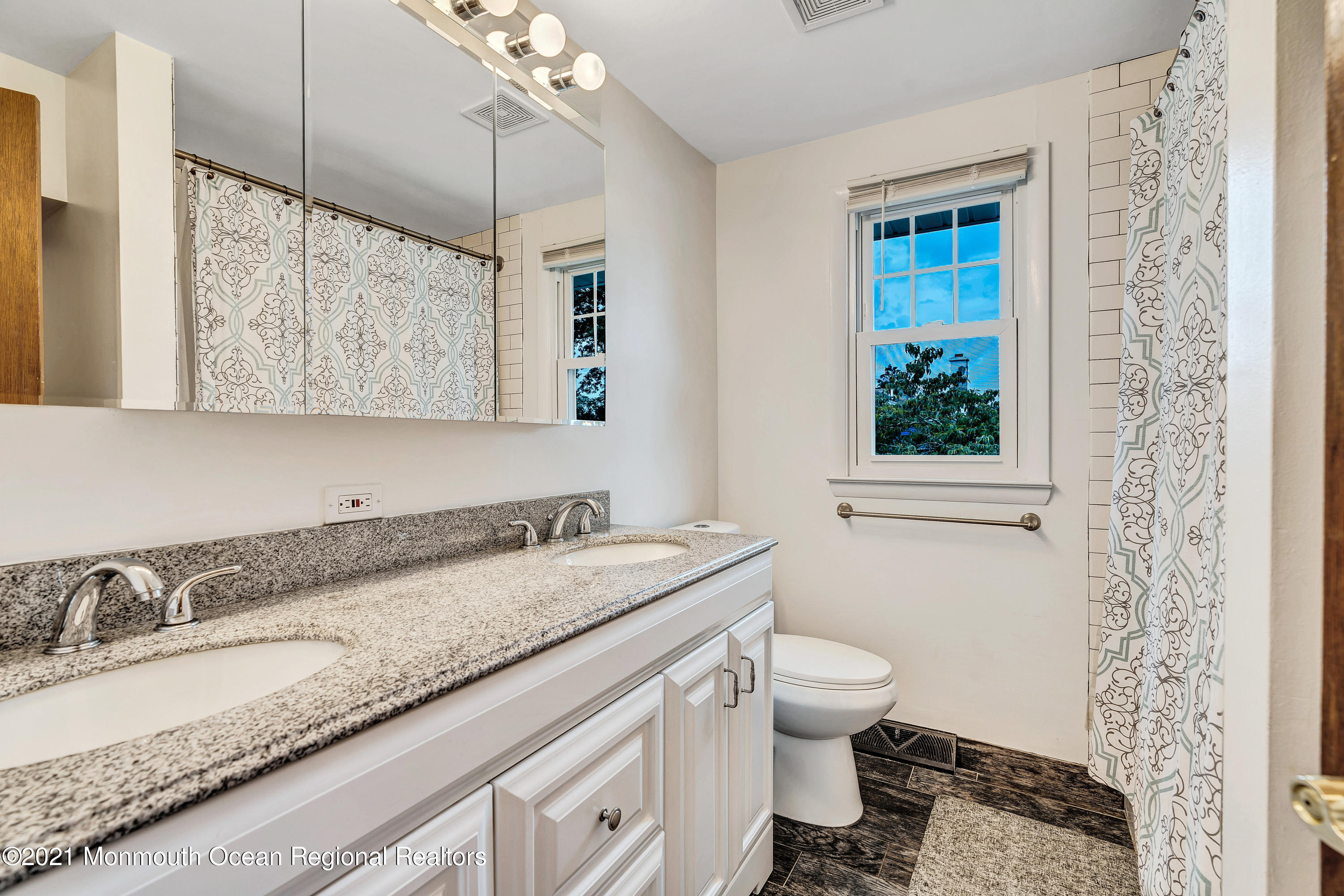 331 Sudbury Road Point Pleasant, NJ 08742 - Photo 33 of 41 040_dsc06912