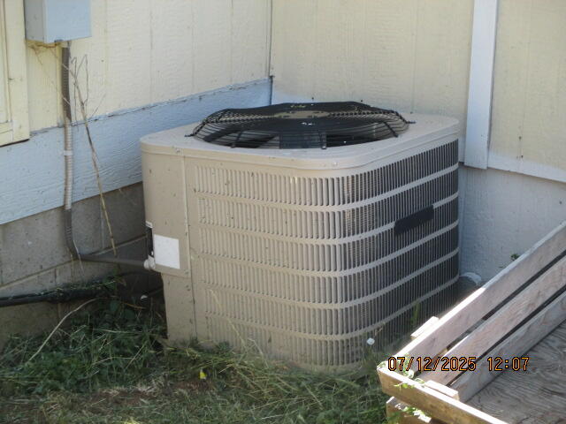 15508 Stagecoach Road Klamath Falls, OR 97601 - Photo 25 of 27 IMG_9729