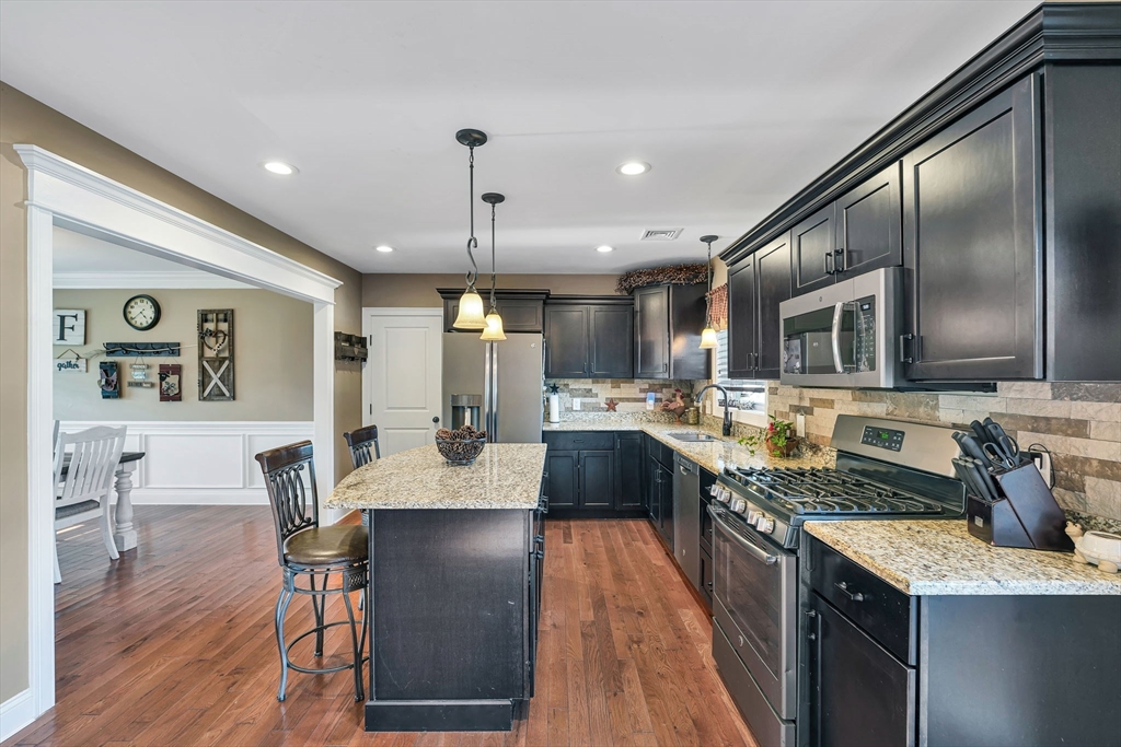 172 High Hill Road Swansea, MA 02777 - Photo 16 of 34 Gallery Image 16