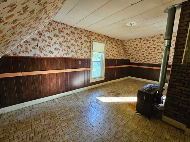 $119,900 | 104 Highway 5A, Burke, VT 05871