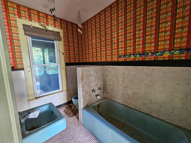 $119,900 | 104 Highway 5A, Burke, VT 05871