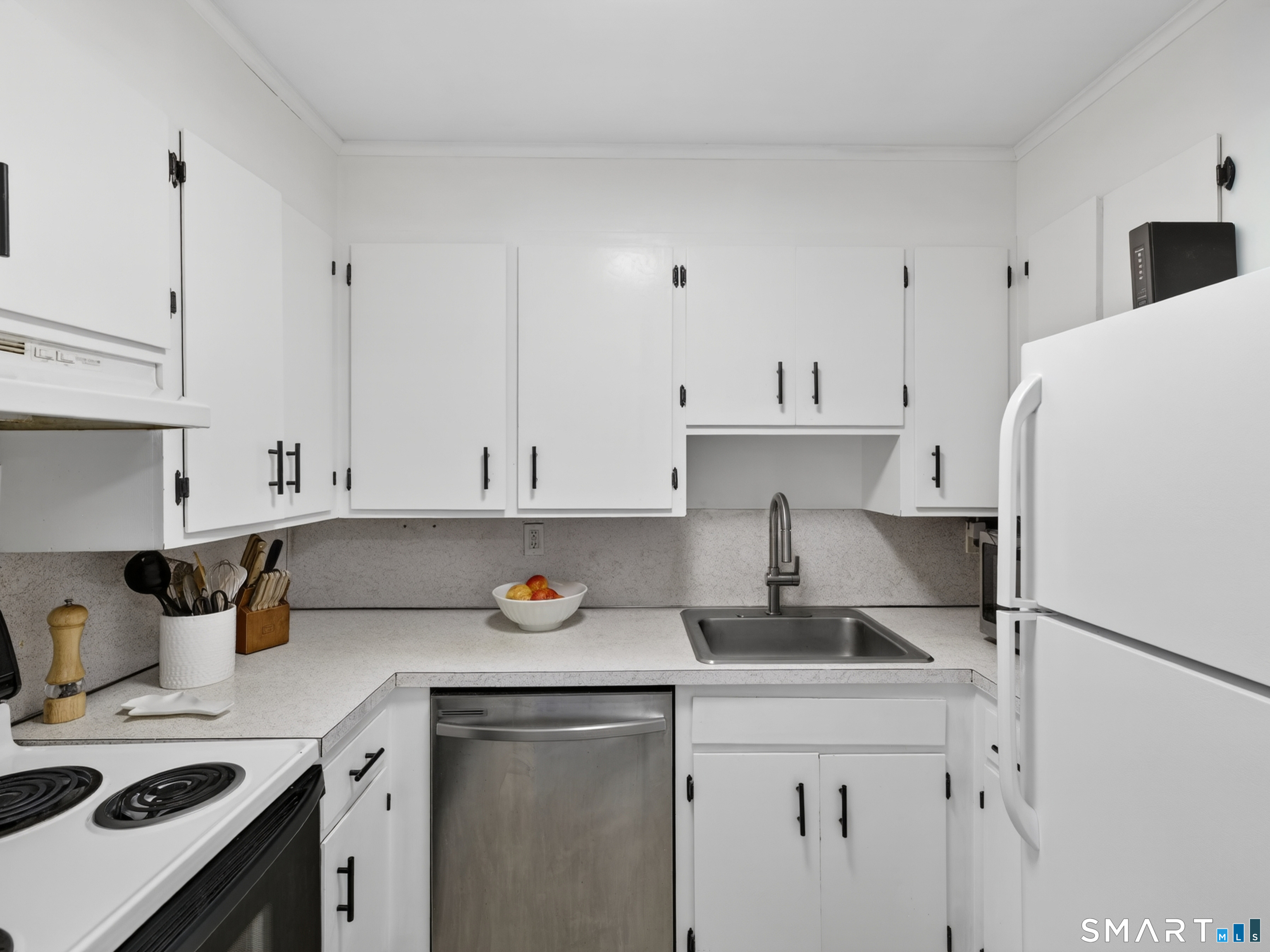 127 Black Point Road, Unit 39 East Lyme, CT 06357 - Photo 13 of 38