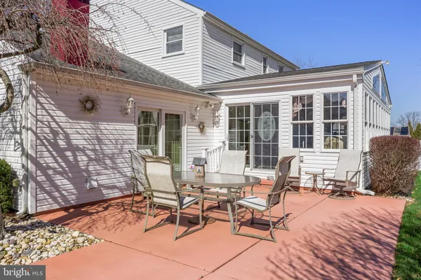 $575,000 | 102 Red Stone Ridge, Delran, NJ 08075