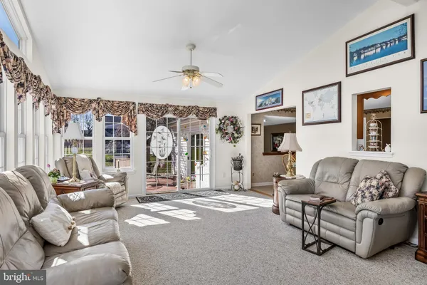 $575,000 | 102 Red Stone Ridge, Delran, NJ 08075