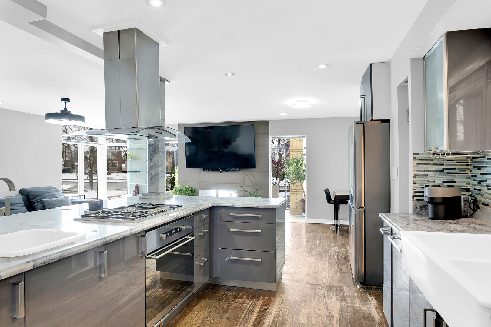 478 Kent Road Riverside, IL 60546 - Photo 10 of 42