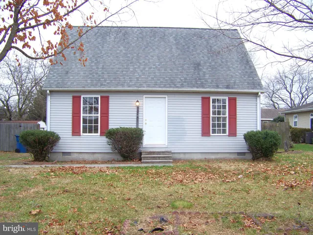 $1,600 | 10485 Georgetown Road, Laurel, DE 19956