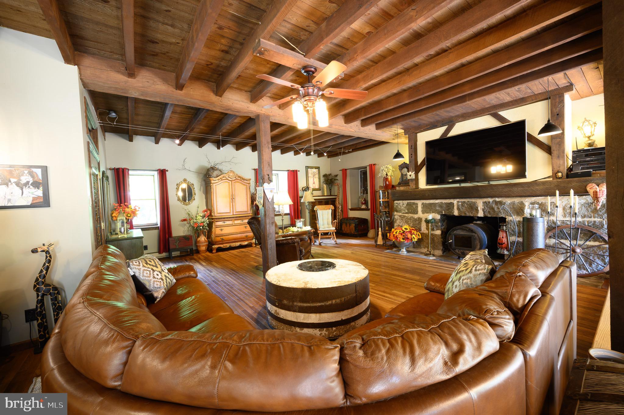 2045 Hillcrest Road Quakertown, PA 18951 - Photo 13 of 60