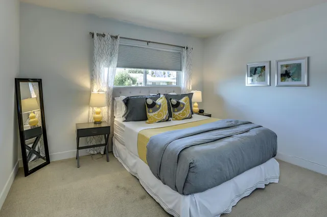 $899,000 | 490 East Molino Road, Palm Springs, CA 92262