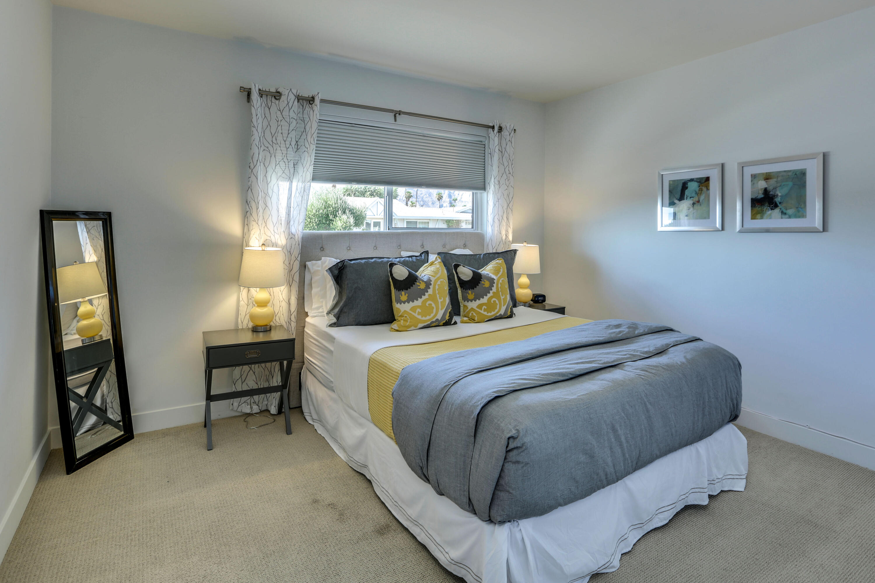 490 East Molino Road Palm Springs, CA 92262 - Photo 14 of 25 16