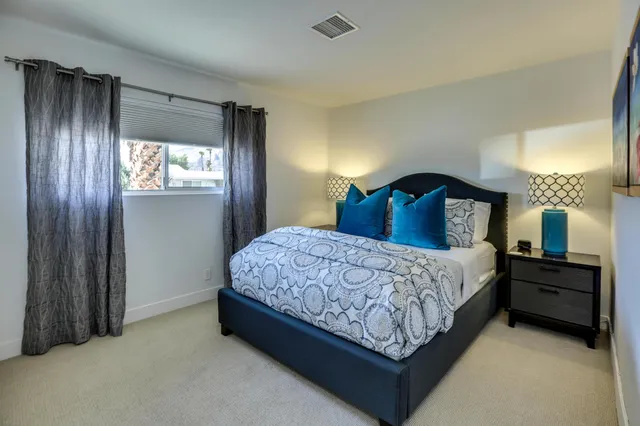 $899,000 | 490 East Molino Road, Palm Springs, CA 92262