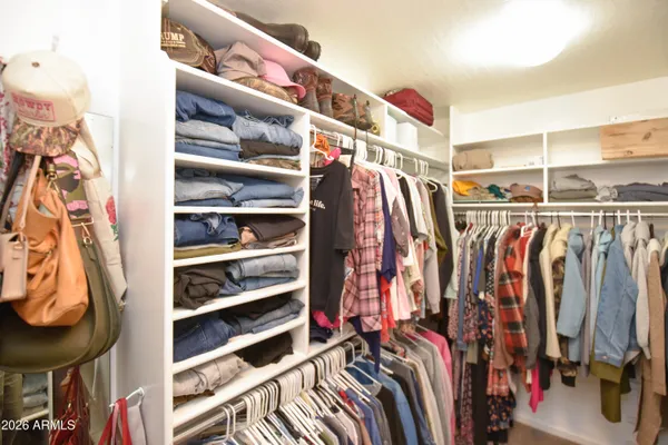 $699,999 | 362 East Horseshoe Avenue, Gilbert, AZ 85296