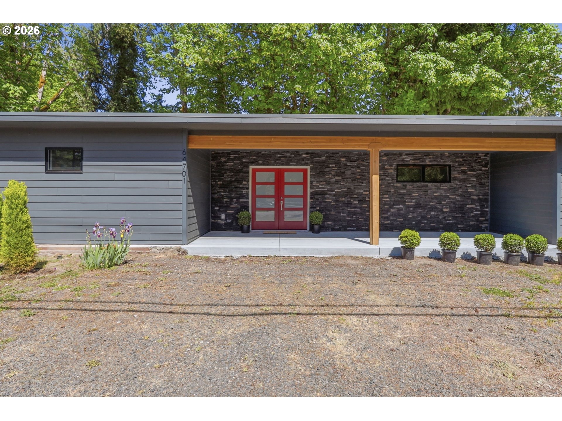 64701 East Brightwood Loop Road Brightwood, OR 97011 - Photo 4 of 37