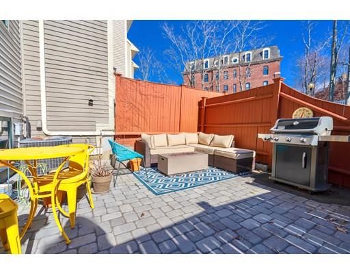 $1,312,000 | 19 Charles Street, Boston, MA 02129