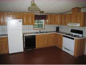 613 Stump Pond Road New Milford, PA 18834 - Photo 3 of 14 Gallery Image 3
