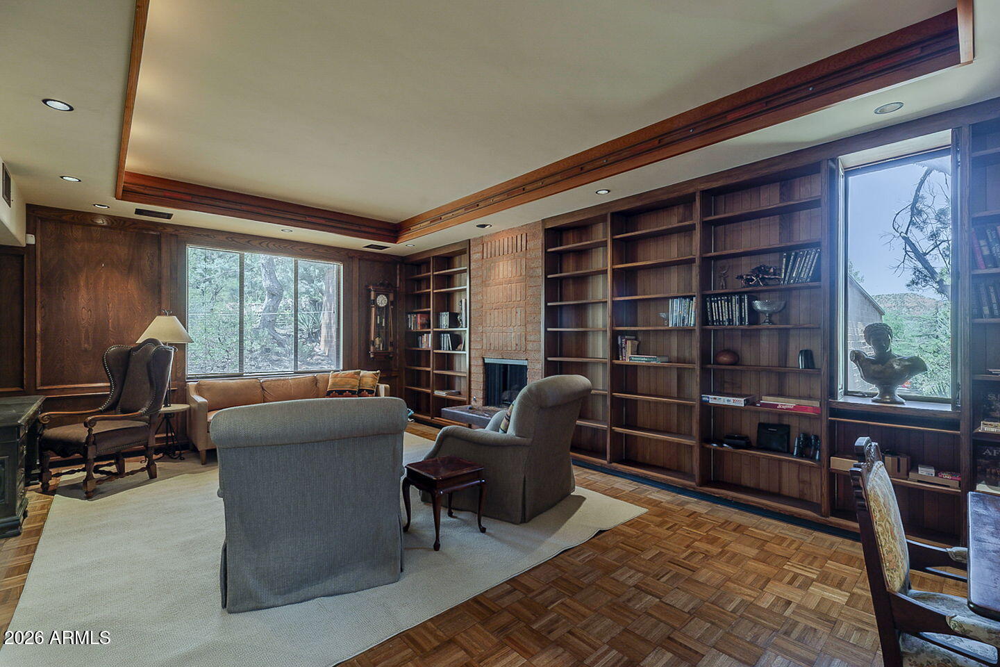 505 Morgan Road Sedona, AZ 86336 - Photo 20 of 55 LIBRARY/DEN W/GAS FP