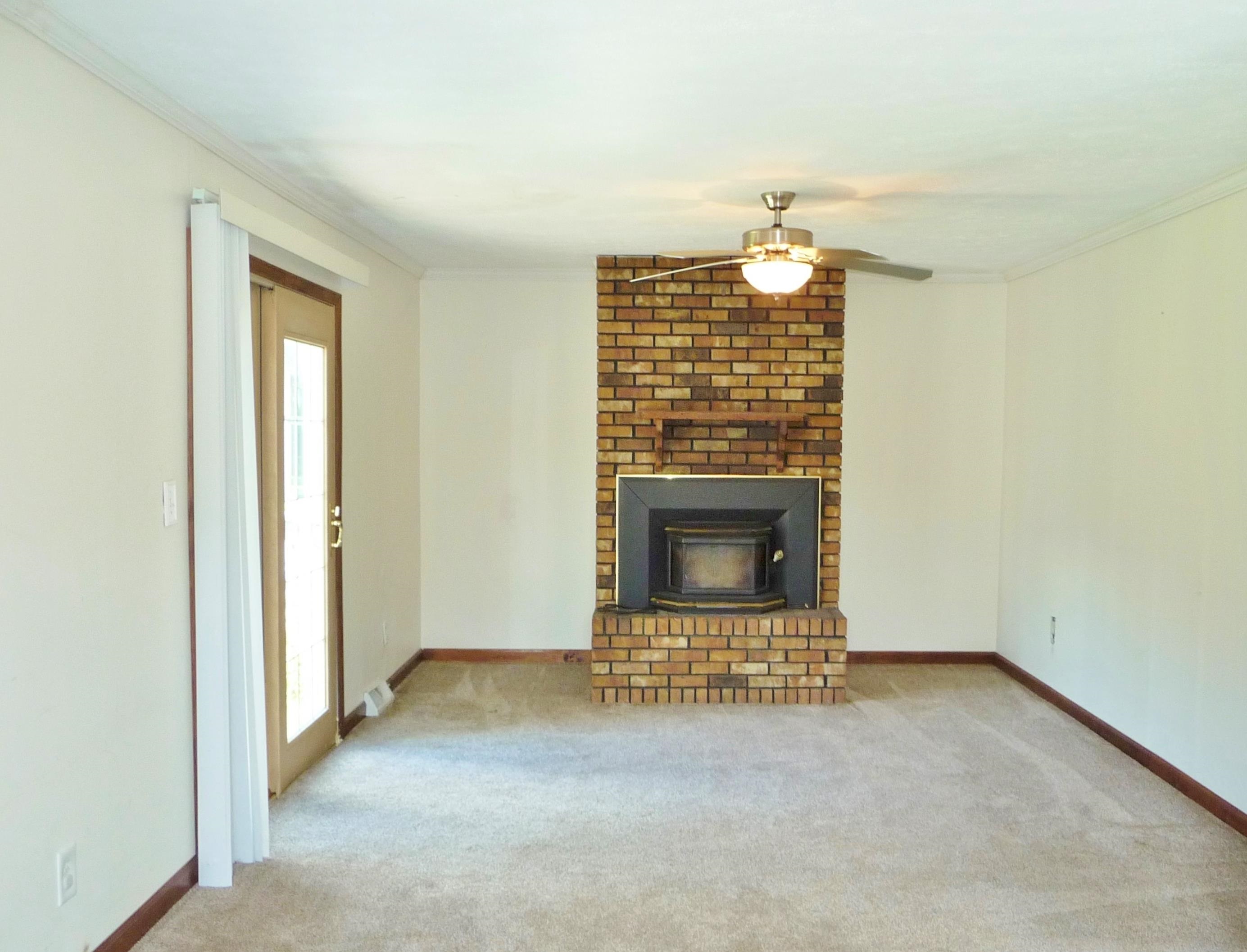 218 Belteberg Road Loves Park, IL 61111 - Photo 8 of 29 Gallery Image 8