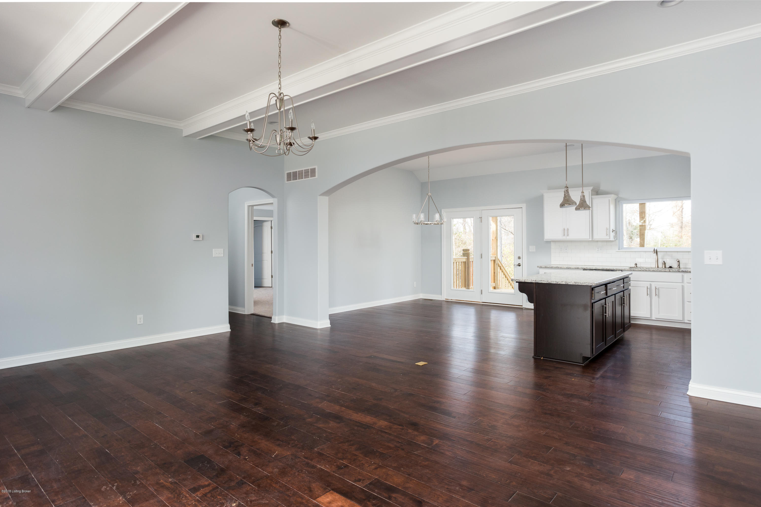 10134 Reeseman Drive Louisville, KY 40291 - Photo 5 of 33 00510134 Reeseman Dr - PRINT