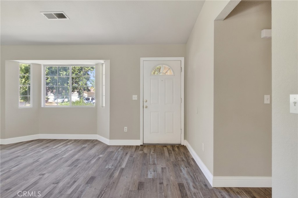 336 Serano Street Merced, CA 95341 - Photo 9 of 36