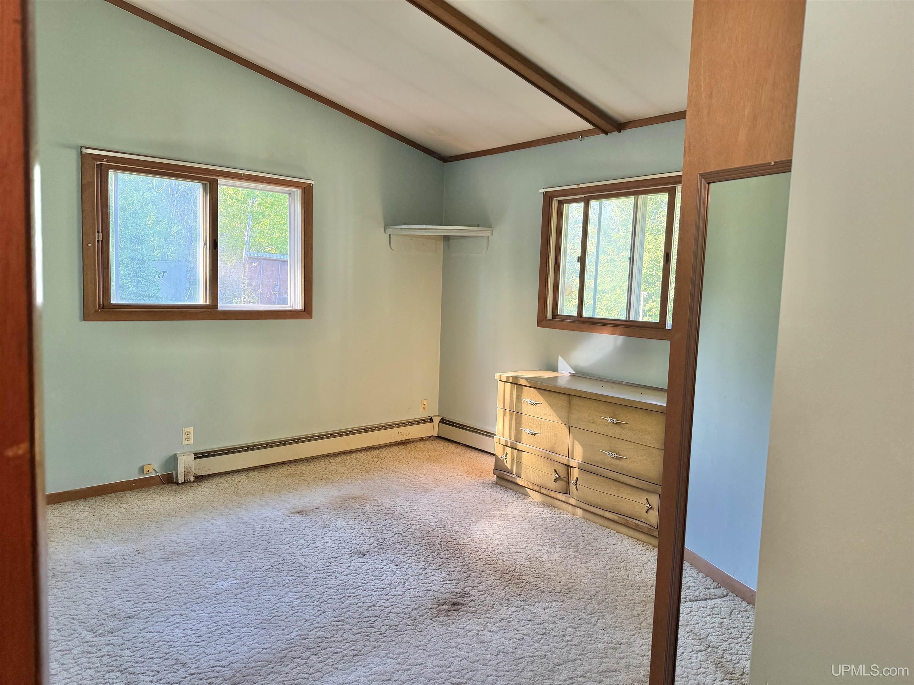 6159 West Riverside Drive Hurley, WI 54534 - Photo 13 of 35 Gallery Image 13