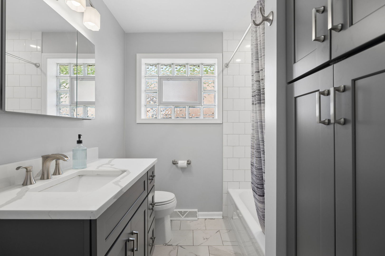 8614 West 26th Street North Riverside, IL 60546 - Photo 13 of 28