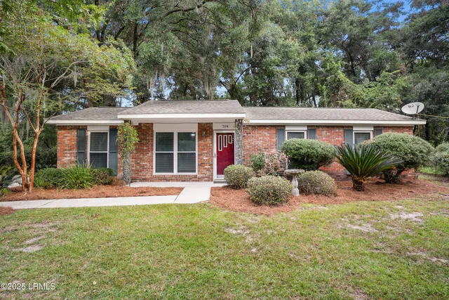 $359,750 | 704 Jem Lane, Port Royal, SC 29935