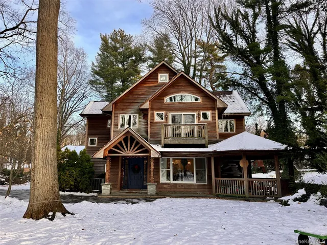 $1,695,000 | 85 Cove Road, Oyster Bay, NY 11771