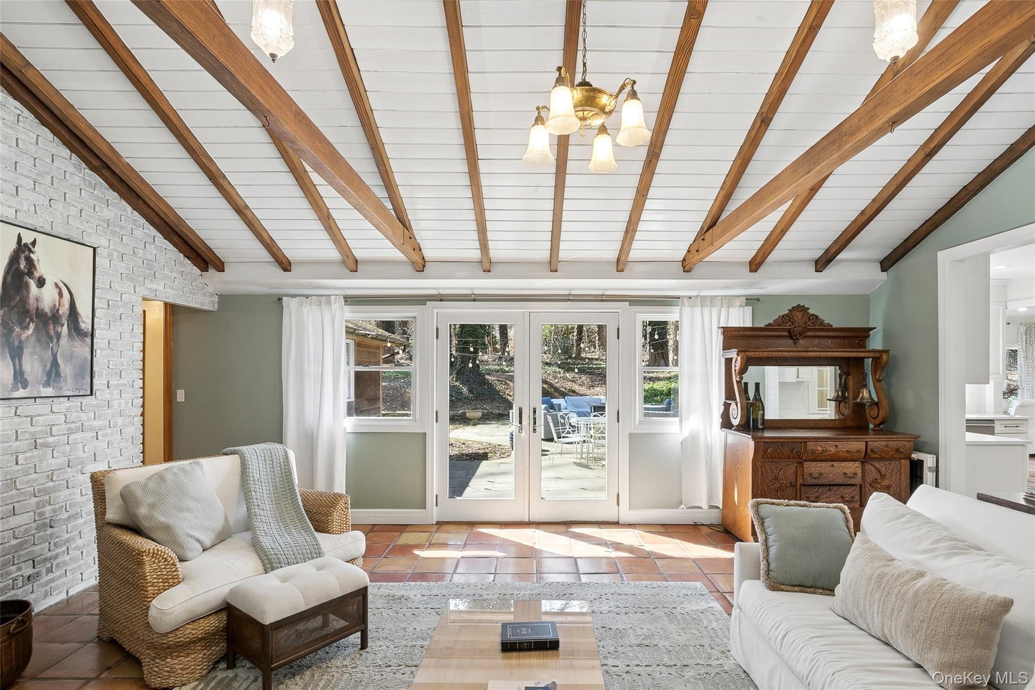 85 Cove Road Oyster Bay, NY 11771 - Photo 22 of 46