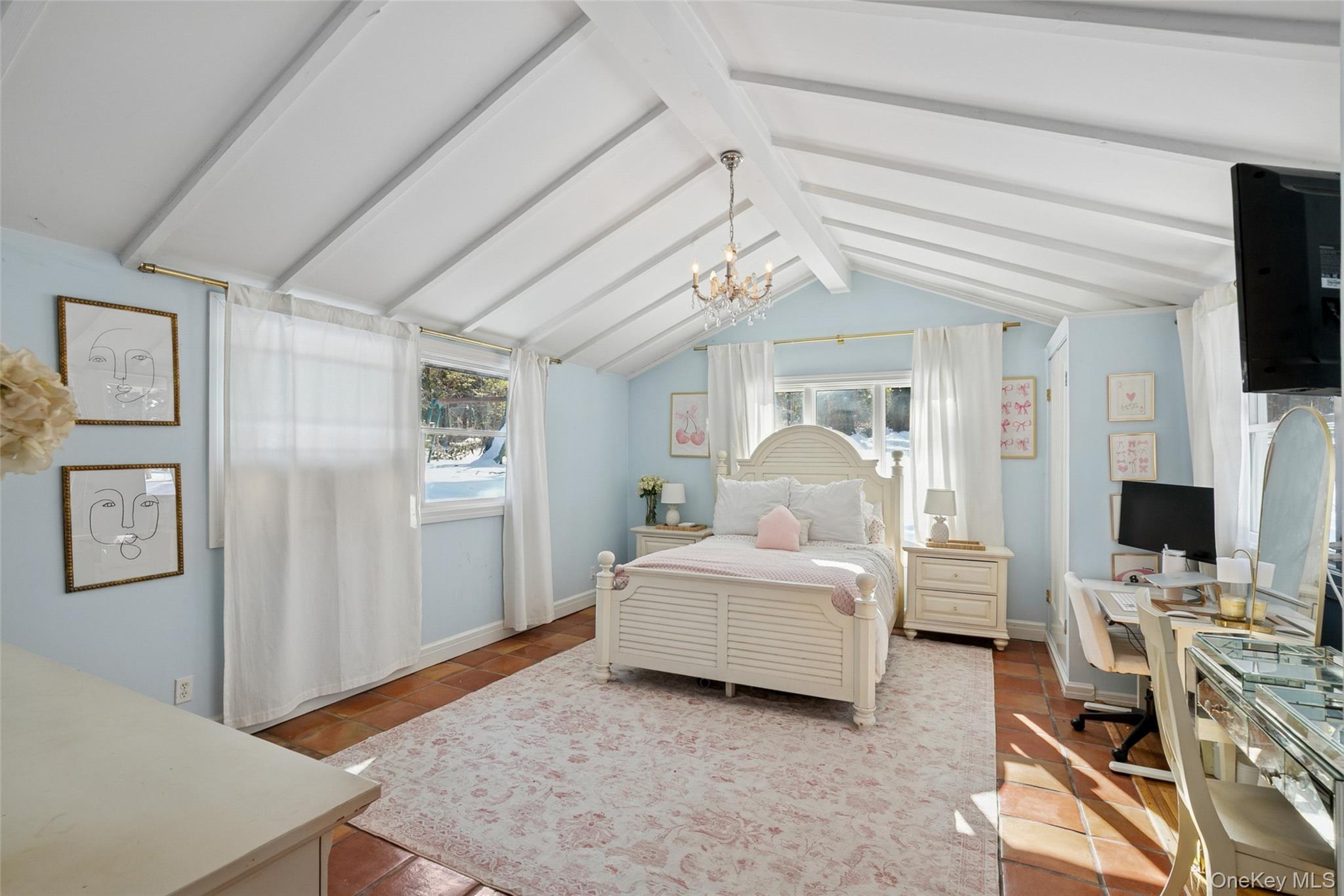 85 Cove Road Oyster Bay, NY 11771 - Photo 23 of 46