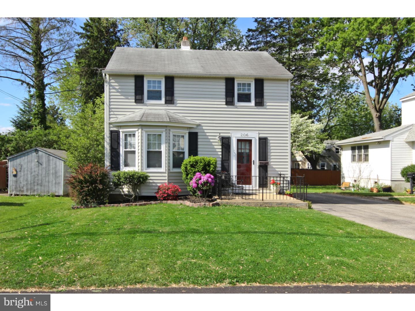 206 Ash Road Wallingford, PA 19086 - Photo 1 of 25