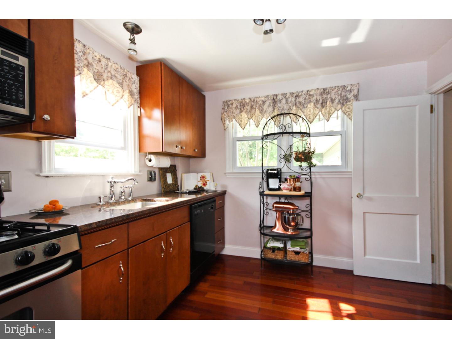 206 Ash Road Wallingford, PA 19086 - Photo 8 of 25