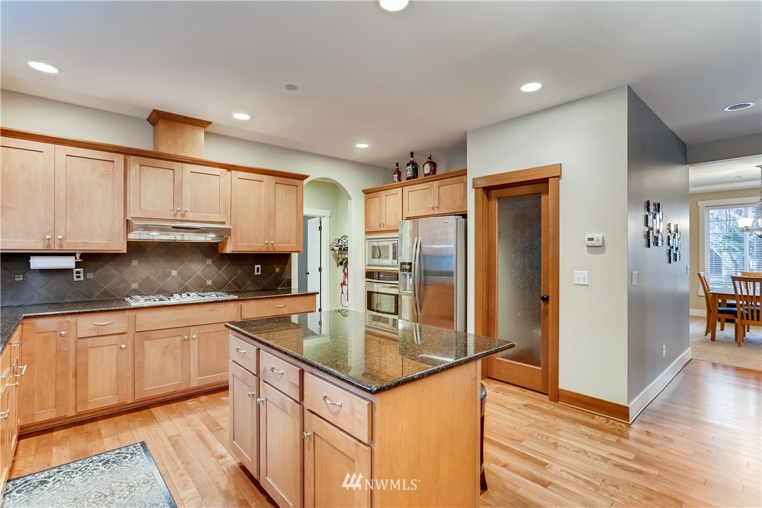 3109 216th Place Southeast Bothell, WA 98021 - Photo 8 of 25