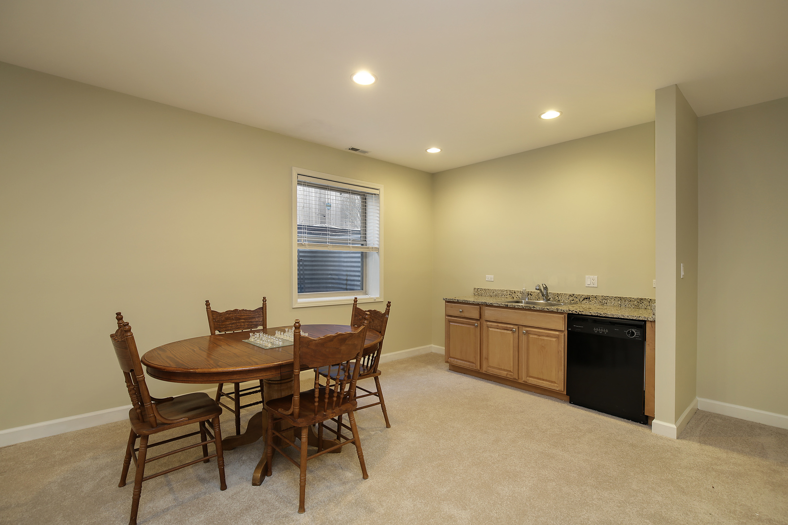 220 Locust Road Wilmette, IL 60091 - Photo 20 of 28